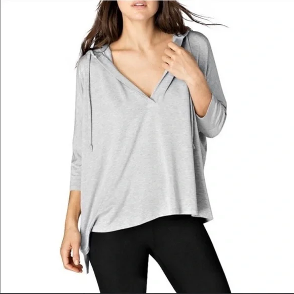 BEYOND YOGA v-neck pullover poncho - Picture 3 of 10